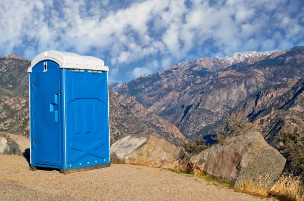 Best Construction site porta potty rental  in Willowick, OH