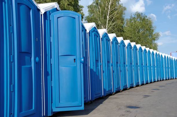 Best Sanitation services for porta potties  in Willowick, OH
